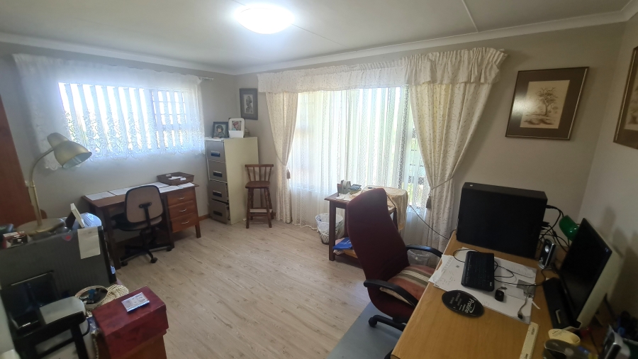4 Bedroom Property for Sale in Dana Bay Western Cape
